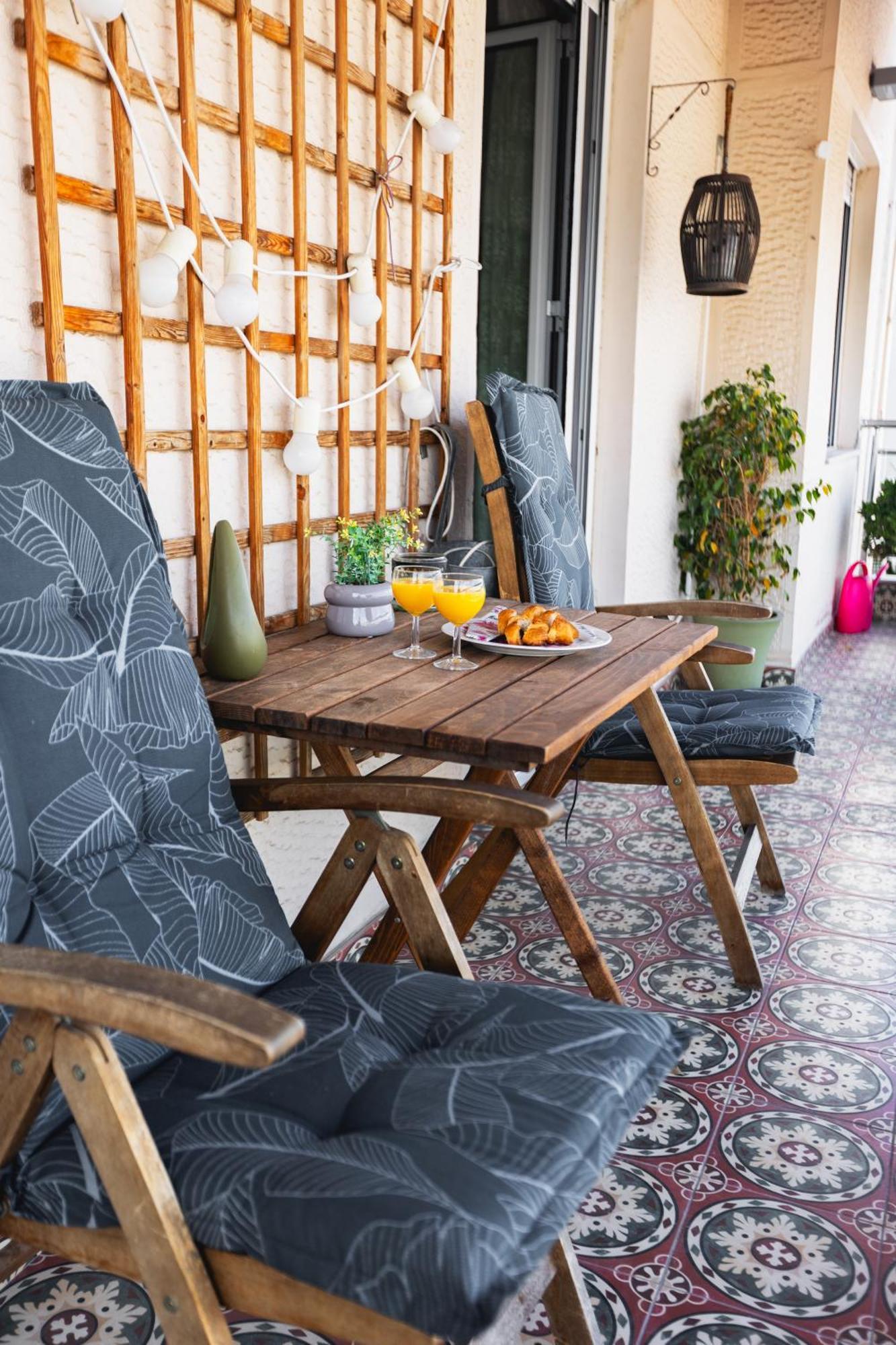 Debbies Διαμέρισμα Δίπλα Στο Νερό #2 ! Chalkís Exterior foto